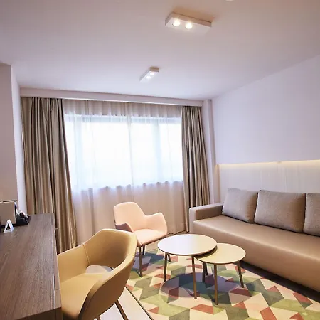 Hotel Grand Plaza & Wellness 5*
