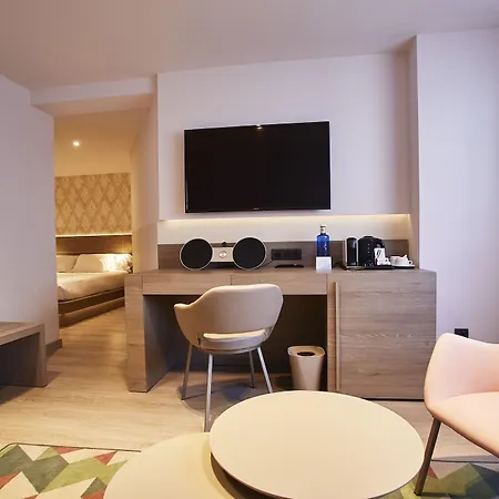 Grand Plaza & Wellness 5*