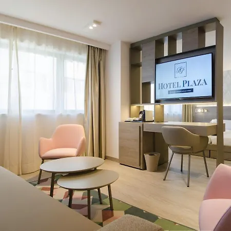 Hotel Grand Plaza & Wellness