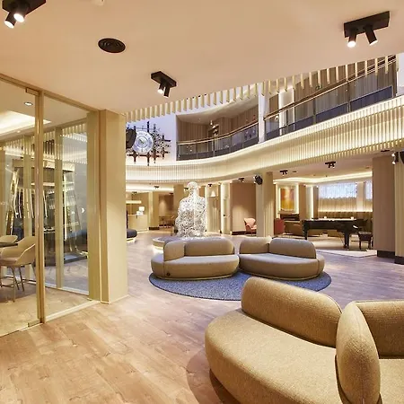 Grand Plaza & Wellness 5*