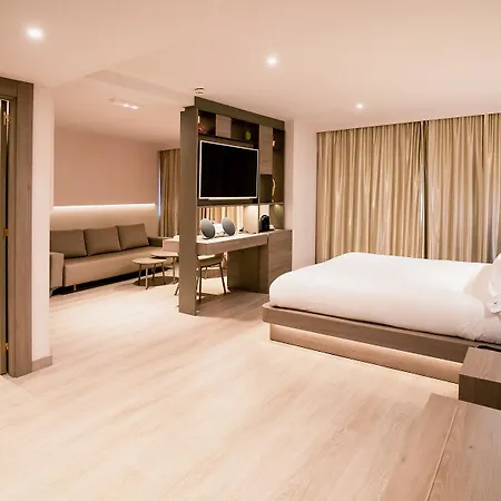Grand Plaza & Wellness