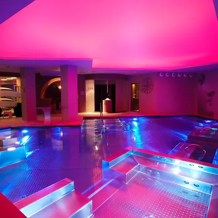 Hotel Grand Plaza & Wellness Andorra la Vella