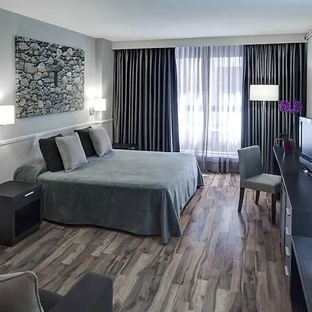 Hotel Exe Prisma