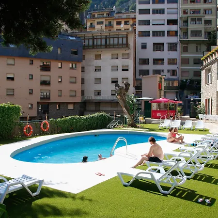 Hotel Artic 3*
