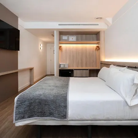 Hotel Tulip Delfos Andorra la Vieja