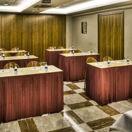 Hotel Zenit Diplomatic