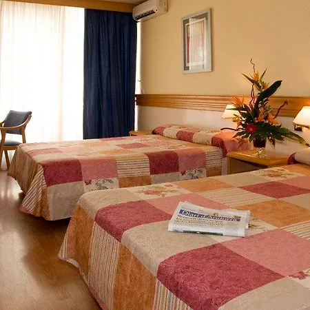 Hotel Center 4*
