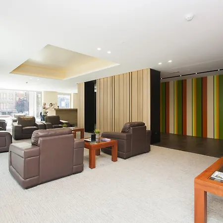 Hotel Metropolis 4*