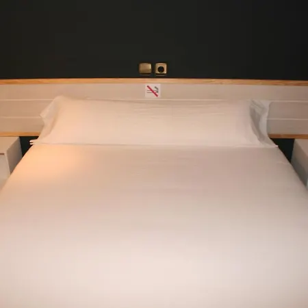 Hotel Hmc K-ena 3*