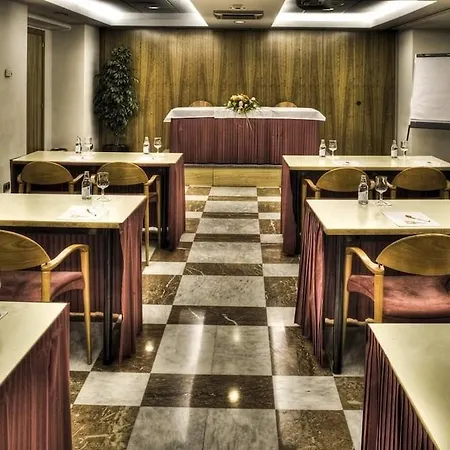 Hotel Zenit Diplomatic 4*