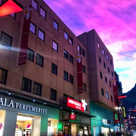 Palace 3* Andorra la Vieja