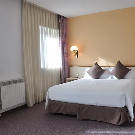 Palace 3* Andorra la Vieja