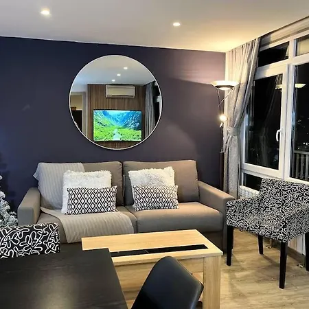 Casco Antiguo, Balcon Vistas, 10pax - 3parkings L By Bonesvacances Apartment