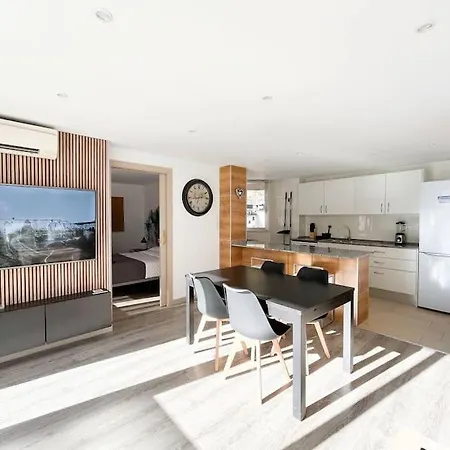 Apartment Casco Antiguo, Balcon Vistas, 10pax - 3parkings L By Bonesvacances Andorra la Vella
