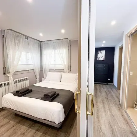 Casco Antiguo, Balcon Vistas, 10pax - 3parkings L By Bonesvacances Apartment