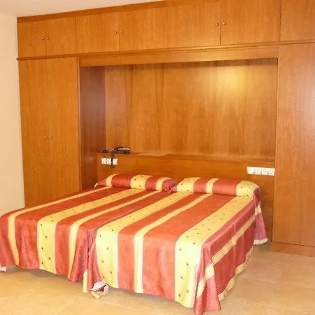 Iceberg Apartamento 3*