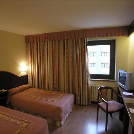 Hotel Metropolis 4*