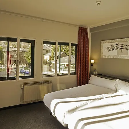 Garden Hotel