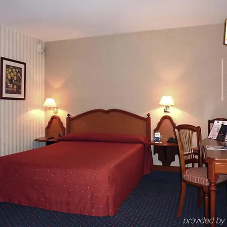 Mercure 4*