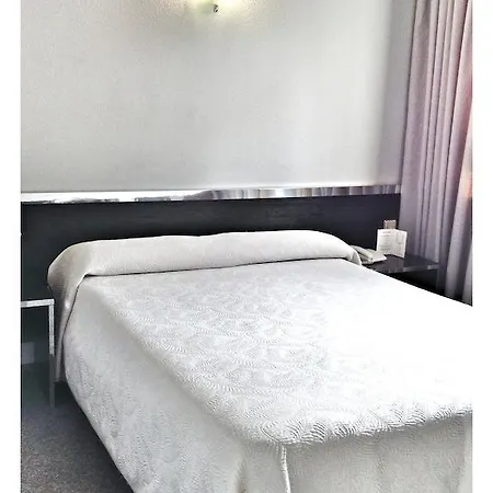 Oriol Hotel