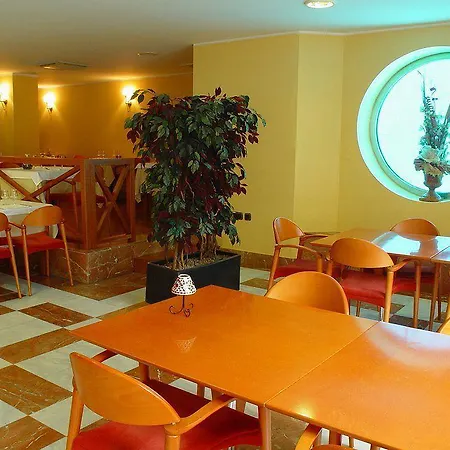 Hotel Zenit Diplomatic Andorra la Vieja